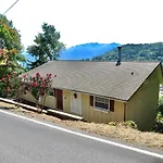 Million Dollar Views! 4 Bedroom, Sleeps 9, Close To National Park And 5 Mi To Gatlinburg!