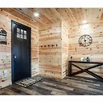 Sky Ridge Mountain View Wheelchair Accessible And Swim Spa