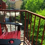 Baymont By Wyndham Gatlinburg On The River