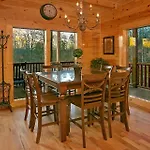 Basswood Lodge Holiday Home