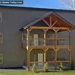A Lodge At The Glades 12 Bedroom Cabin Private Indoor Pool Hot Tubs Game Rooms And Theater Room