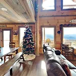Great Smoky Lodge