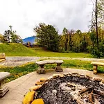 Laurel Point Resort