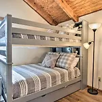 Panoramic-View Gatlinburg Cabin With Private Hot Tub