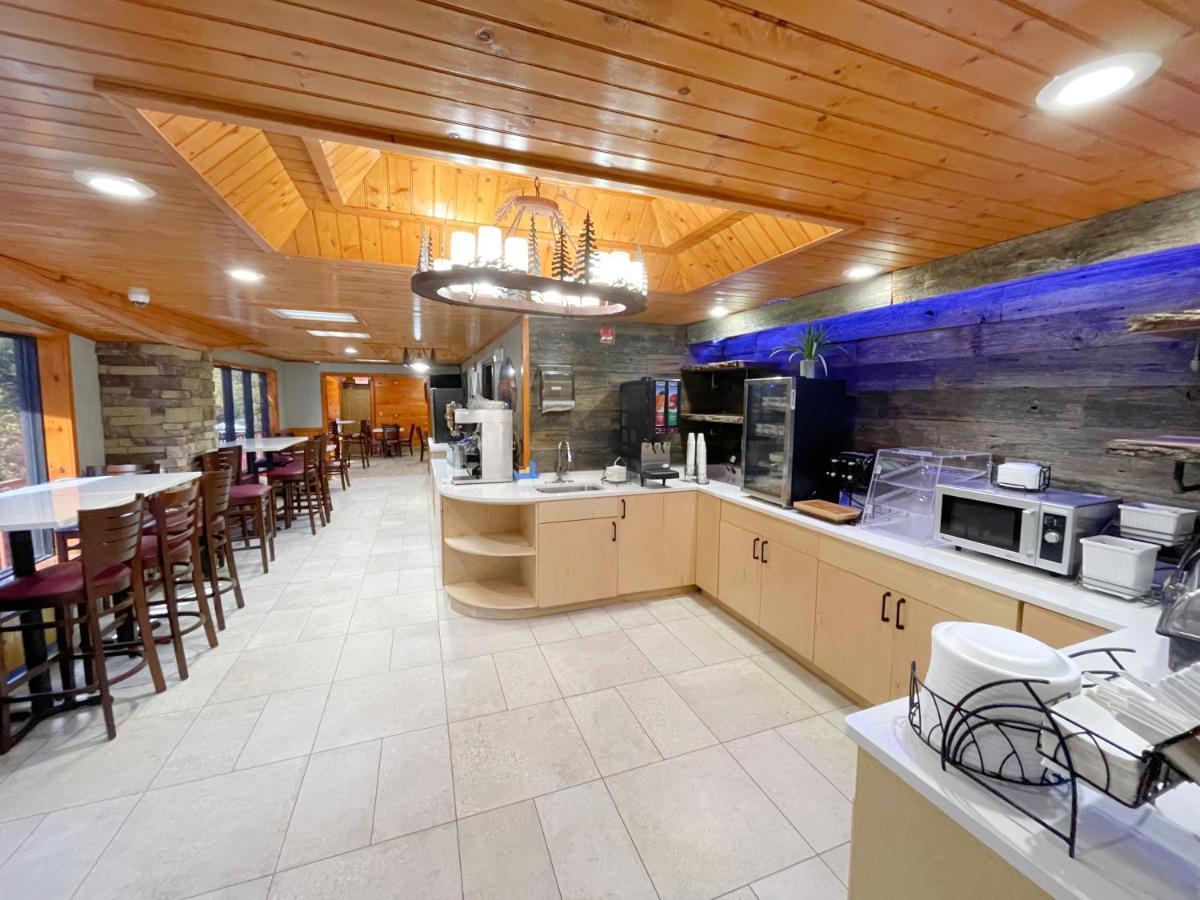 Baymont By Wyndham On The River Gatlinburg