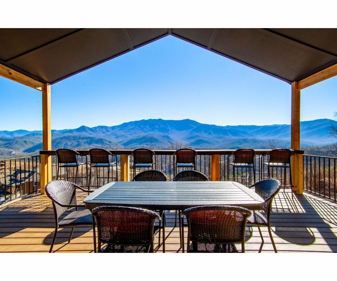 Sky Ridge Mountain View Wheelchair Accessible And Swim Gatlinburg