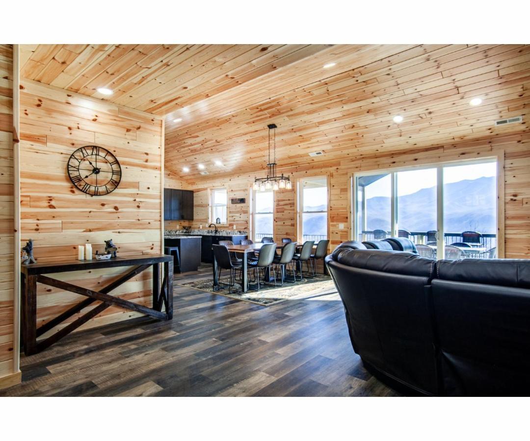 Holiday home Sky Ridge Mountain View Wheelchair Accessible And Swim Gatlinburg