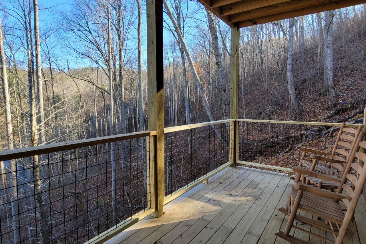Mountainside Escape Too *