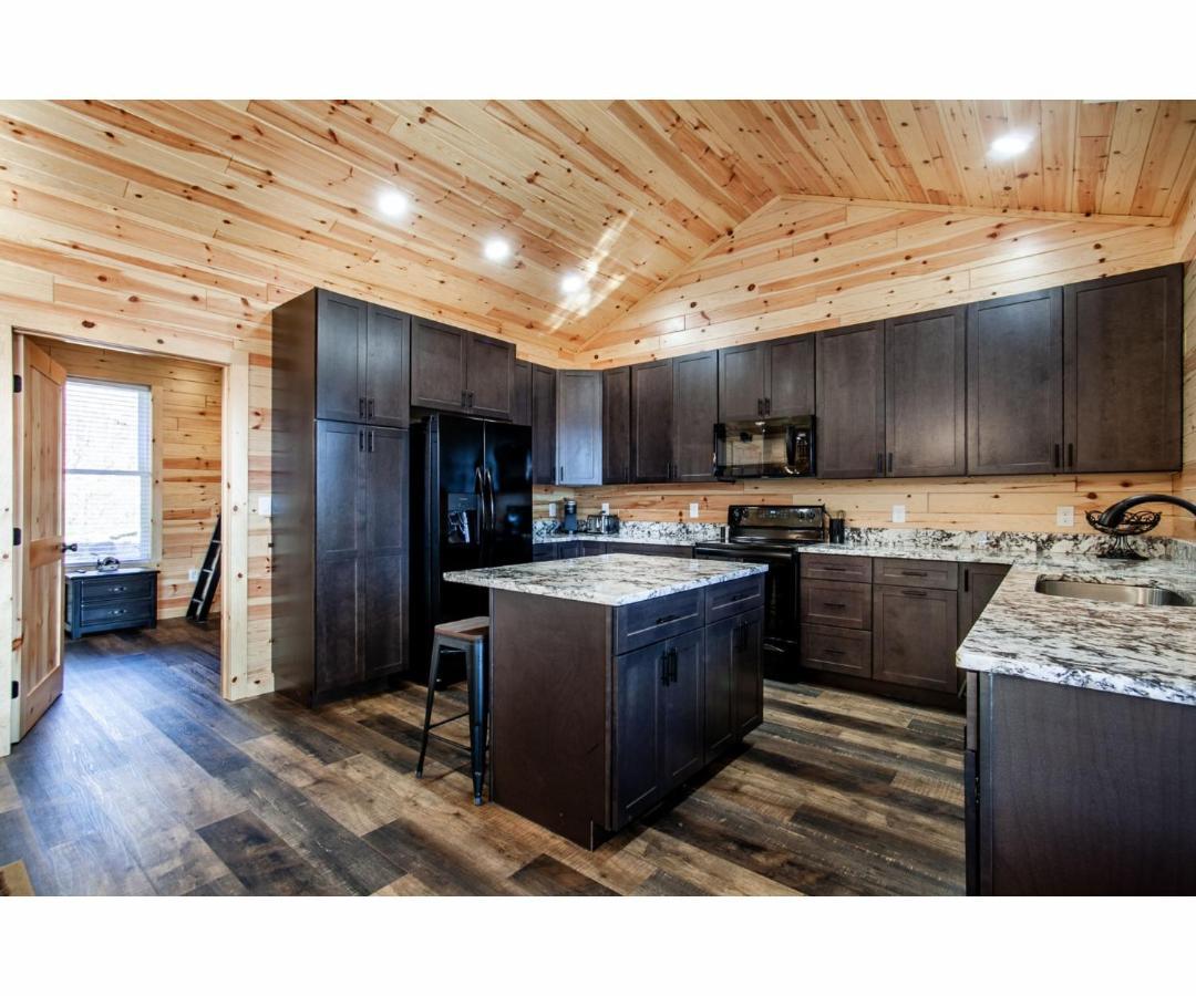 Holiday home Sky Ridge Mountain View Wheelchair Accessible And Swim