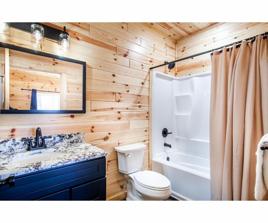 Sky Ridge Mountain View Wheelchair Accessible And Swim *