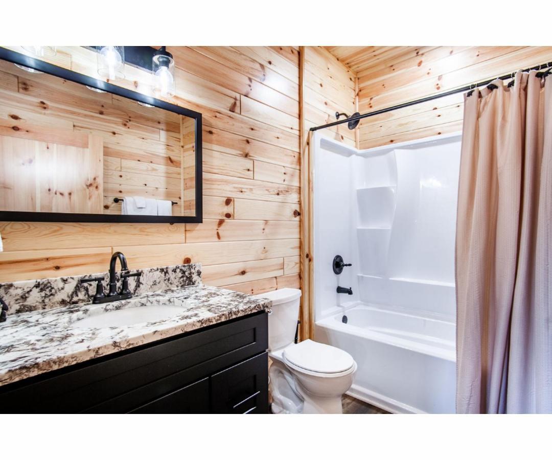 Holiday home Sky Ridge Mountain View Wheelchair Accessible And Swim