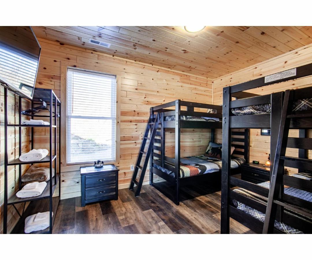 Holiday home Sky Ridge Mountain View Wheelchair Accessible And Swim Gatlinburg