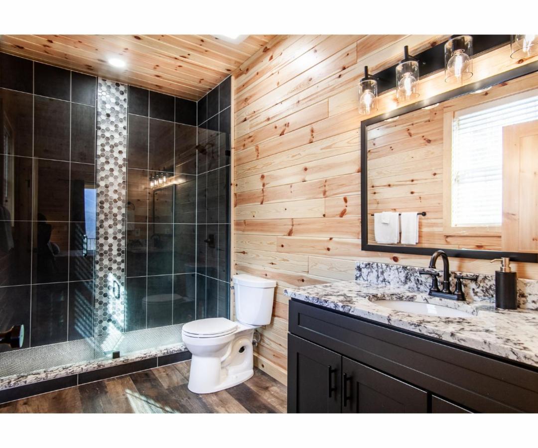 Holiday home Sky Ridge Mountain View Wheelchair Accessible And Swim