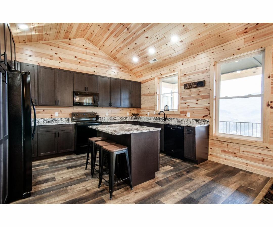 Sky Ridge Mountain View Wheelchair Accessible And Swim *