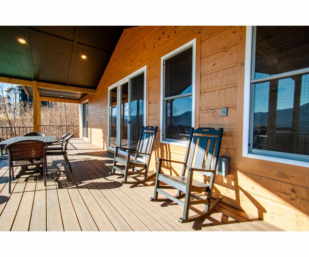 Holiday home Sky Ridge Mountain View Wheelchair Accessible And Swim *