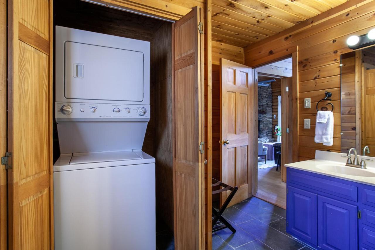 Constellation Station View Hot Tub Fireplace Holiday home Gatlinburg