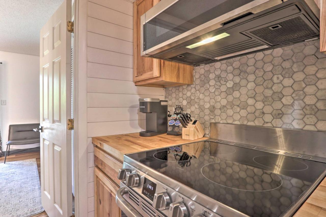 Modern With Patio Walk To Downtown Gatlinburg