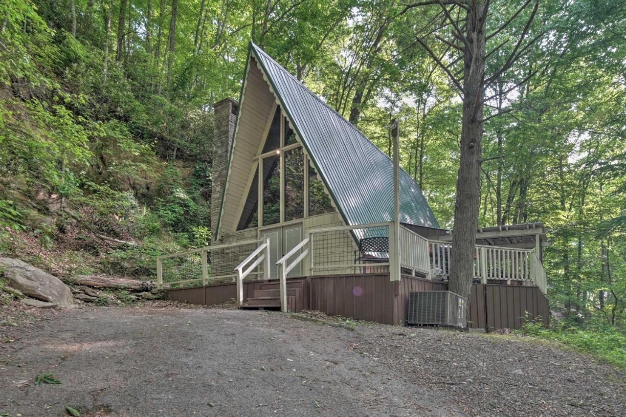 Holiday home A-frame With Deck And Private Hot Tub