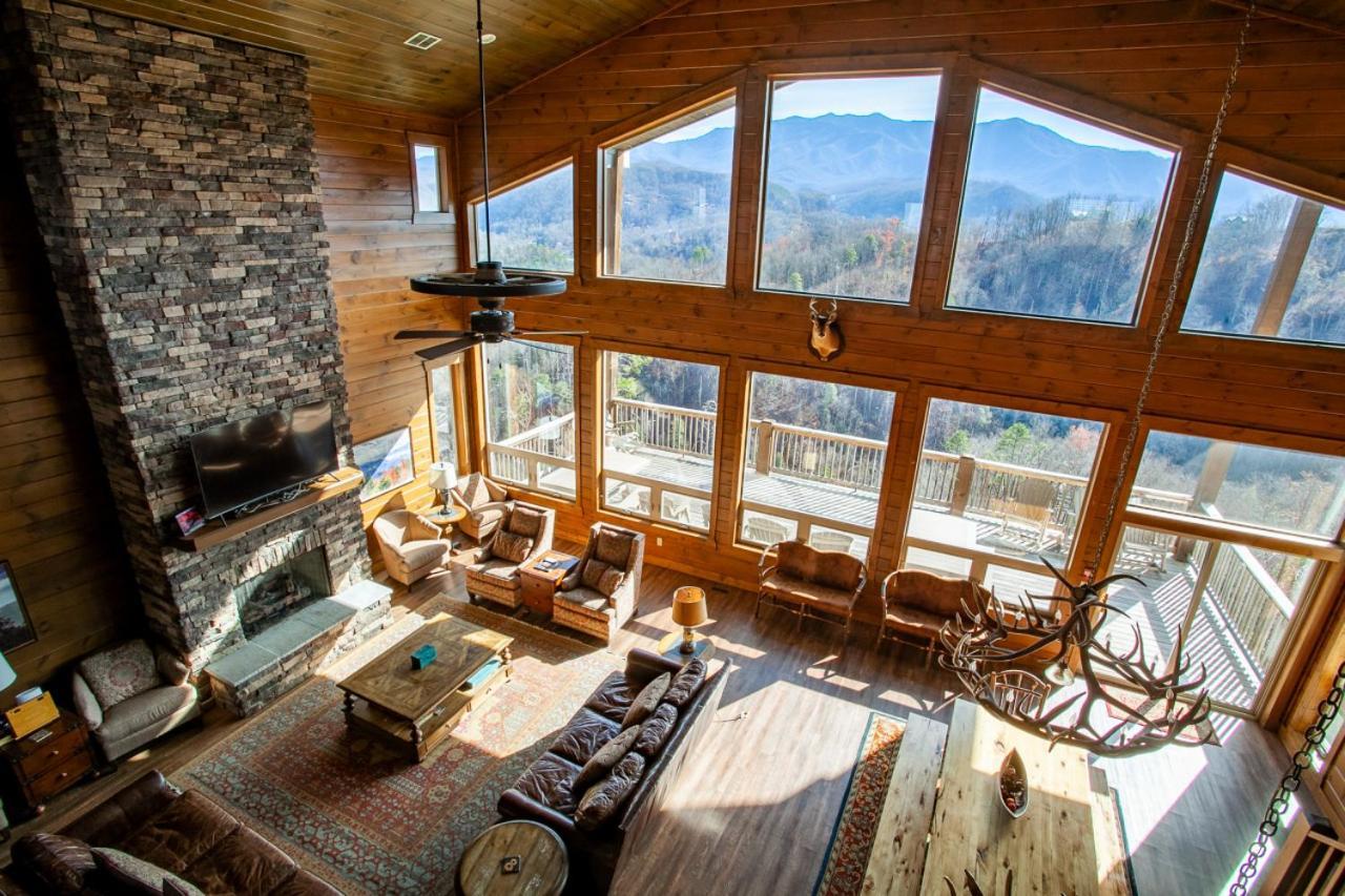 Holiday home Majestic Overlook Hot Tub Theater Pool Table