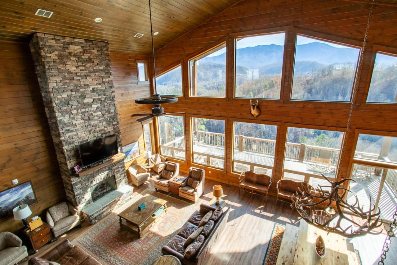 Holiday home Majestic Overlook Hot Tub Theater Pool Table