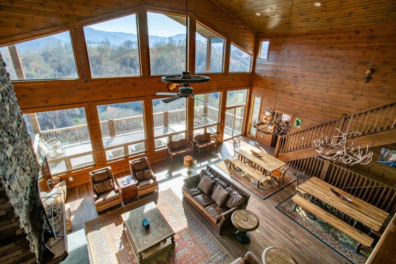 Holiday home Majestic Overlook Hot Tub Theater Pool Table