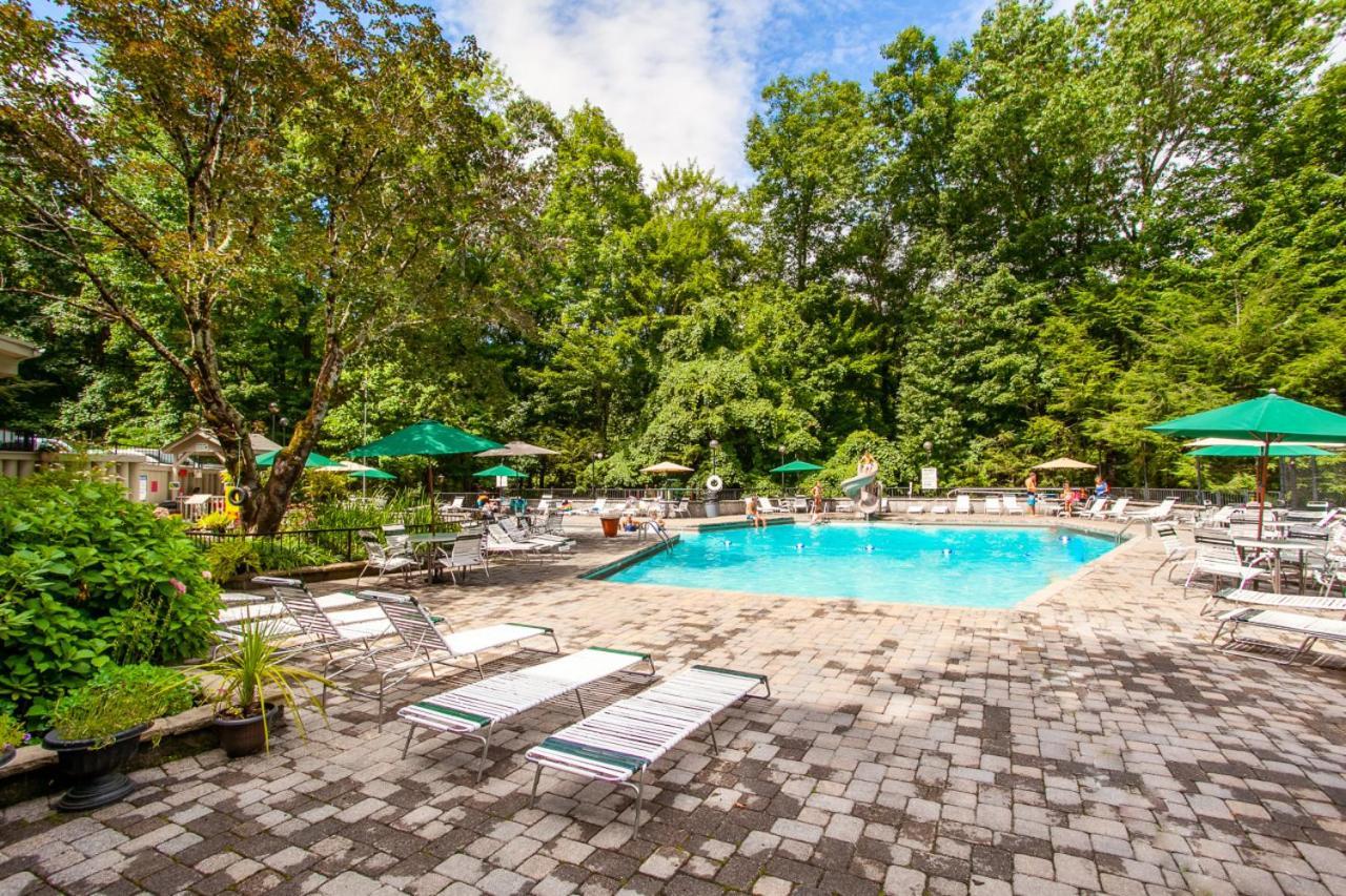 Holiday home Majestic Overlook Hot Tub Theater Pool Table Gatlinburg
