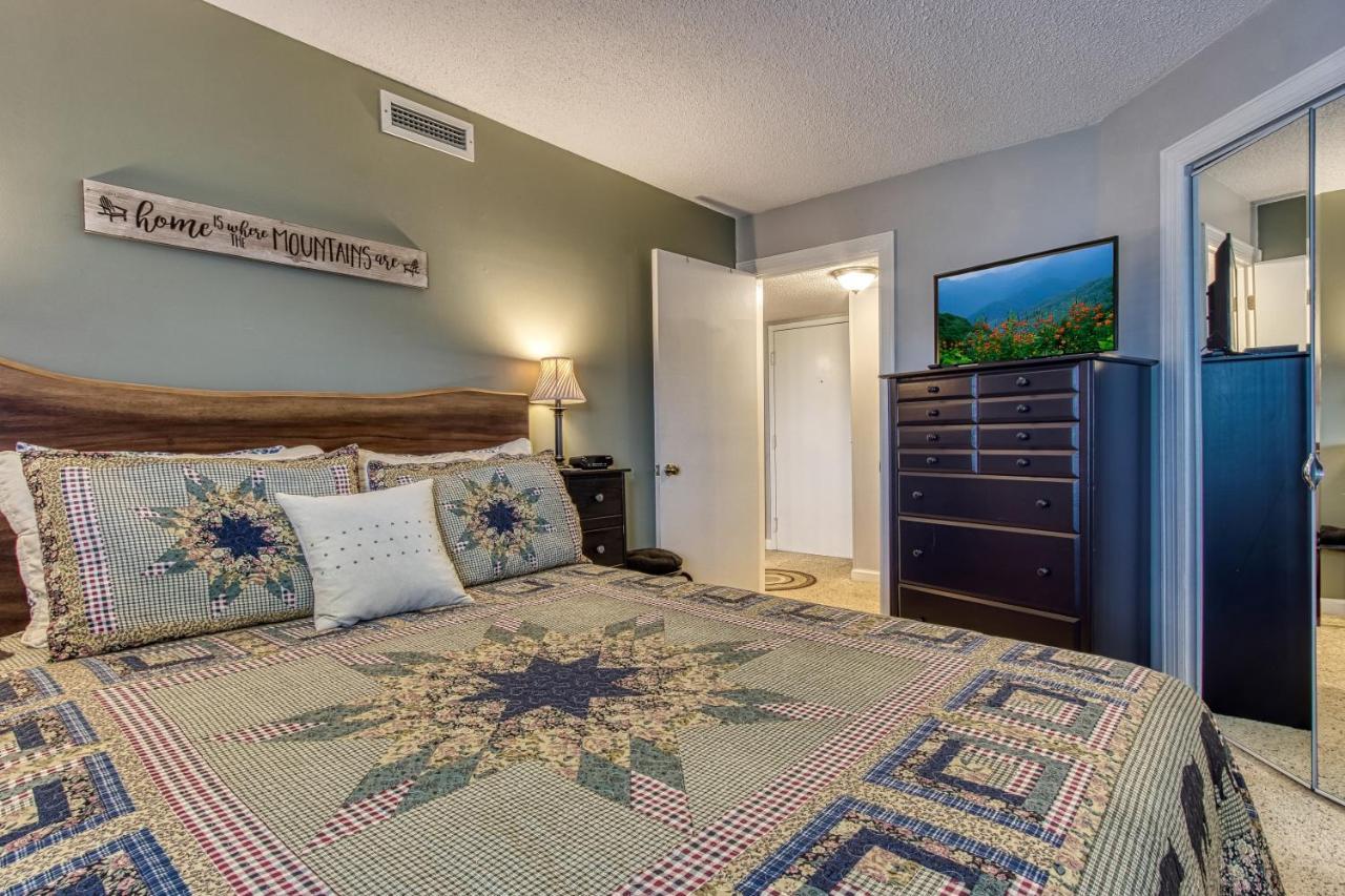 On Of The World-heavenly Views-sunsets-pool! Holiday home Gatlinburg