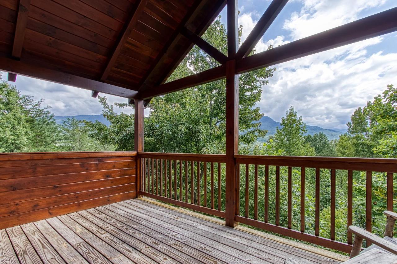 Holiday home Mountain Jewel, Hot Tub, Theater Room, 1089 Free Tickets Each Paid Day, Dollywood And More!