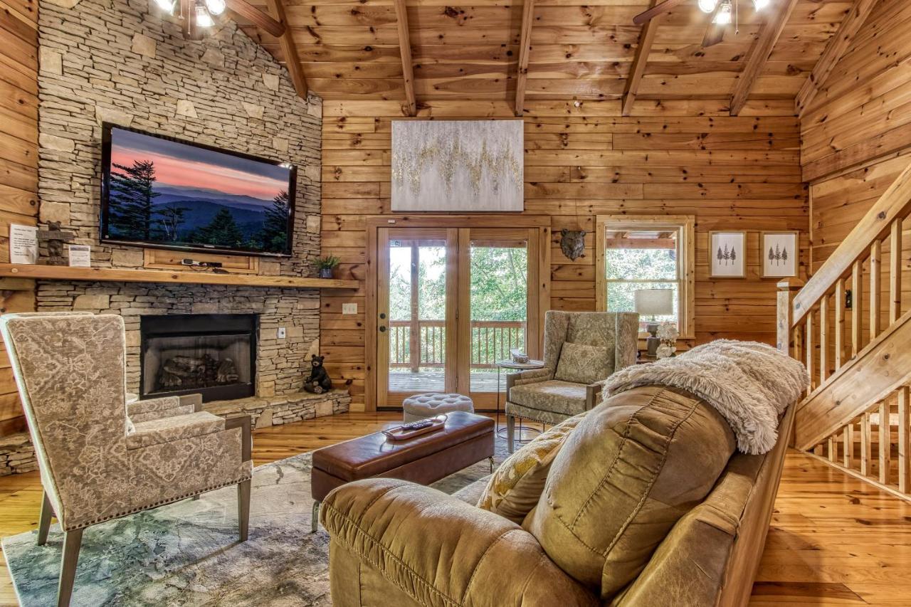 Holiday home Mountain Jewel, Hot Tub, Theater Room, 1089 Free Tickets Each Paid Day, Dollywood And More!