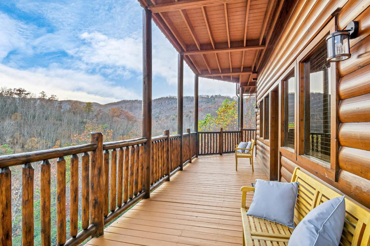 Queen Of Dreams Gatlinburg