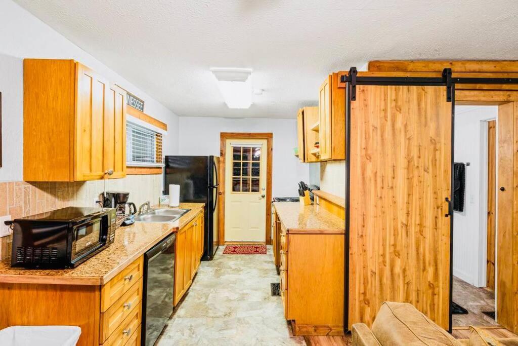 Cozy Cub Mountain Escape * Gatlinburg