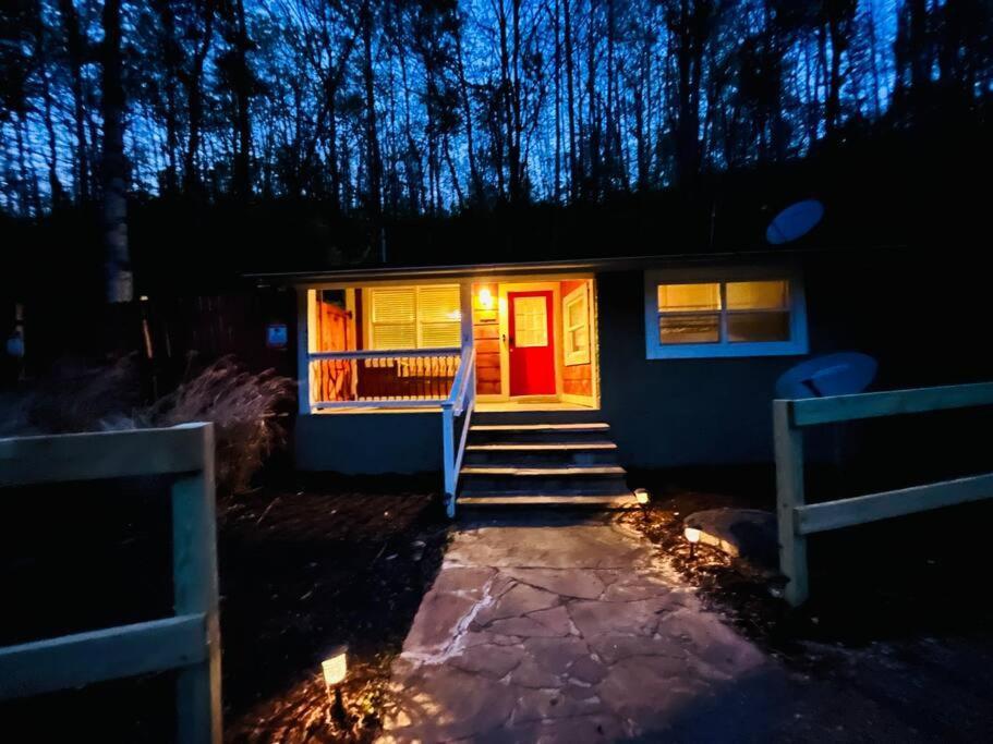 Cozy Cub Mountain Escape Holiday home *