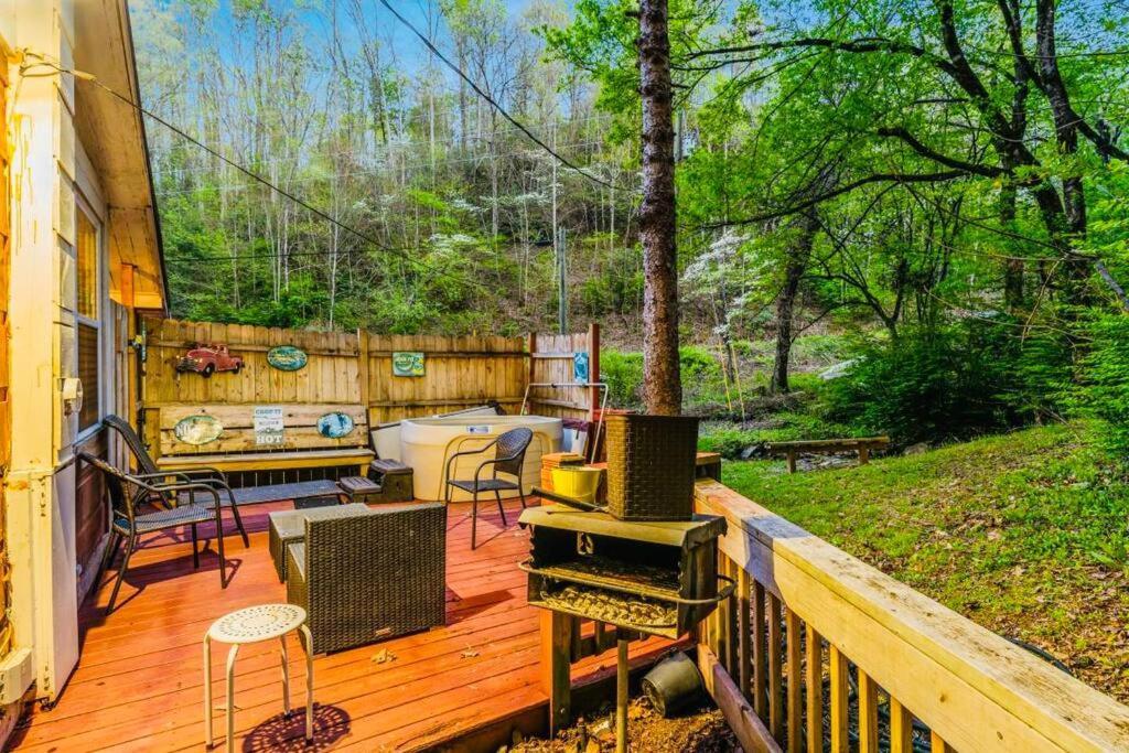 Holiday home Cozy Cub Mountain Escape Gatlinburg