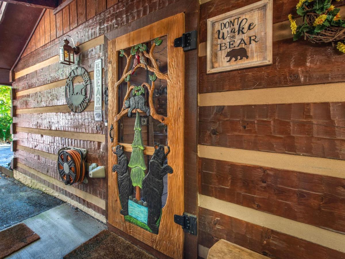 Rustic Charm * Gatlinburg