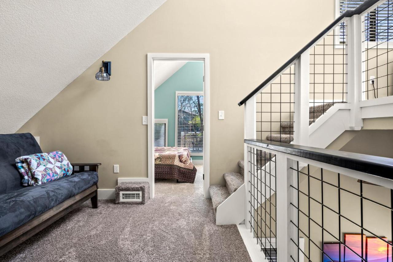 Baileys Mountain Retreat Holiday home Gatlinburg