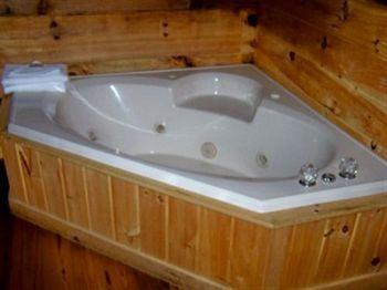 Holiday park Mountain Shadows 4*