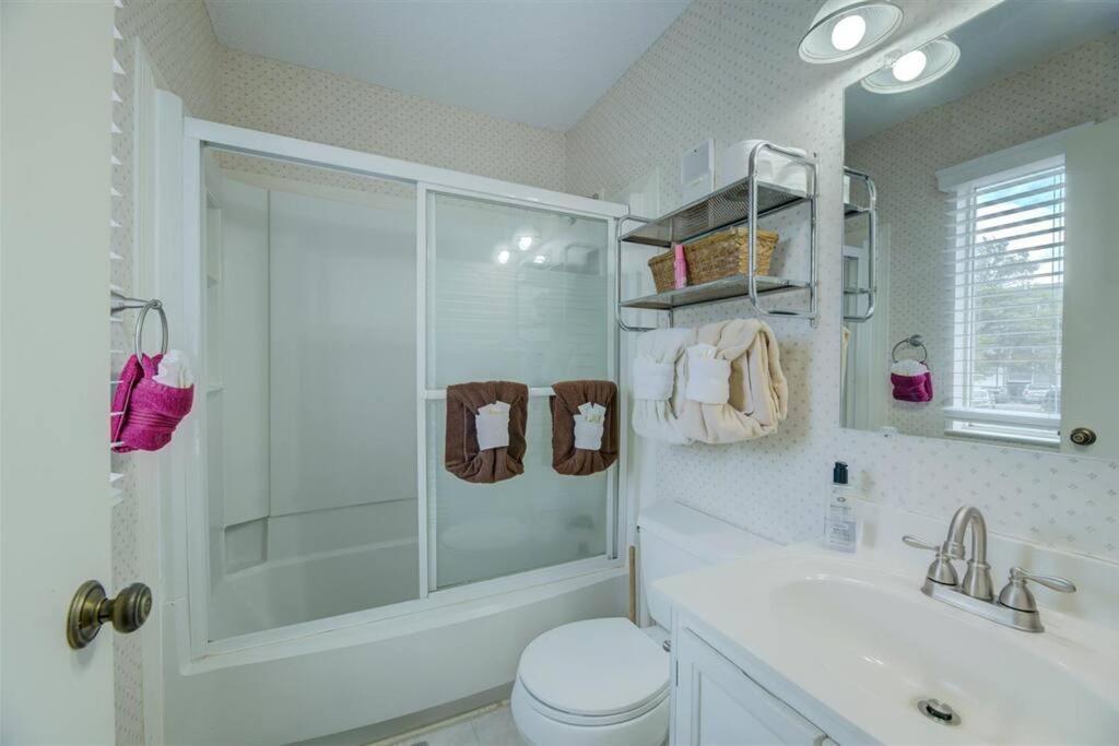 Spacious Gatlinburg Condo With Million Dollar Mountain Views *