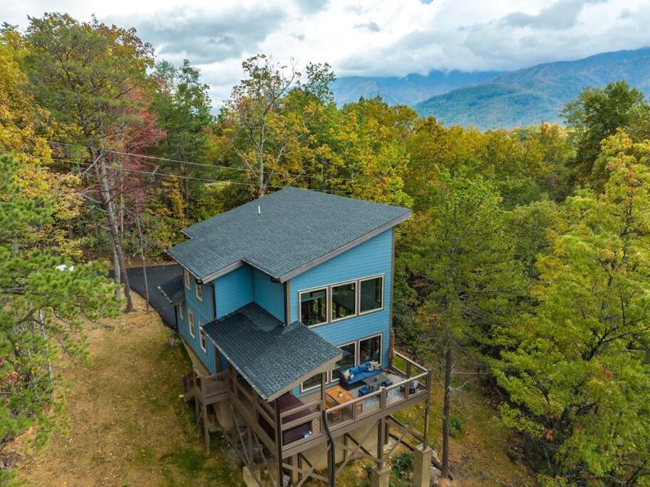 Modern With Mountain Views In Tn *