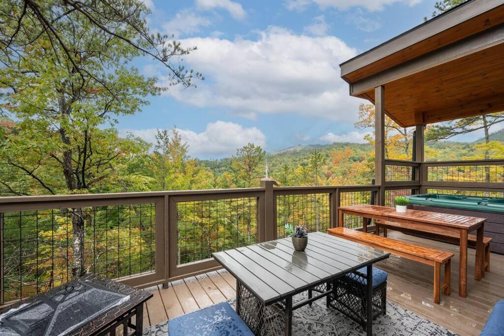 Chalet Modern With Mountain Views In Tn *