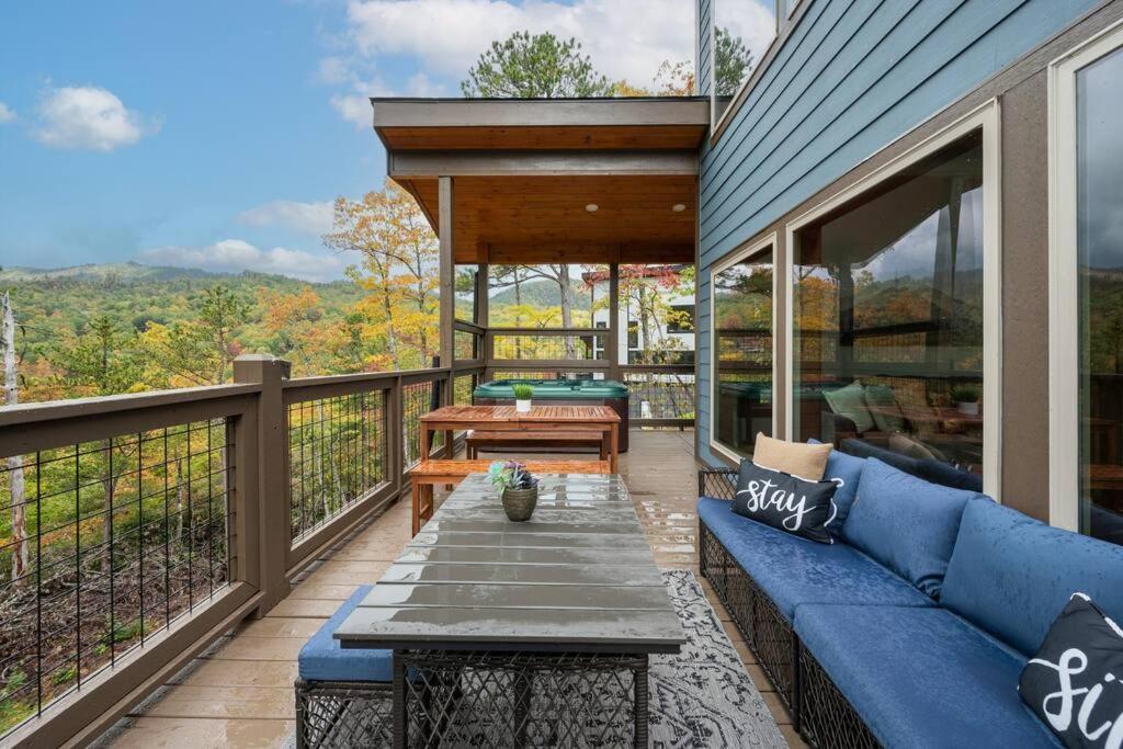 Chalet Modern With Mountain Views In Tn Gatlinburg