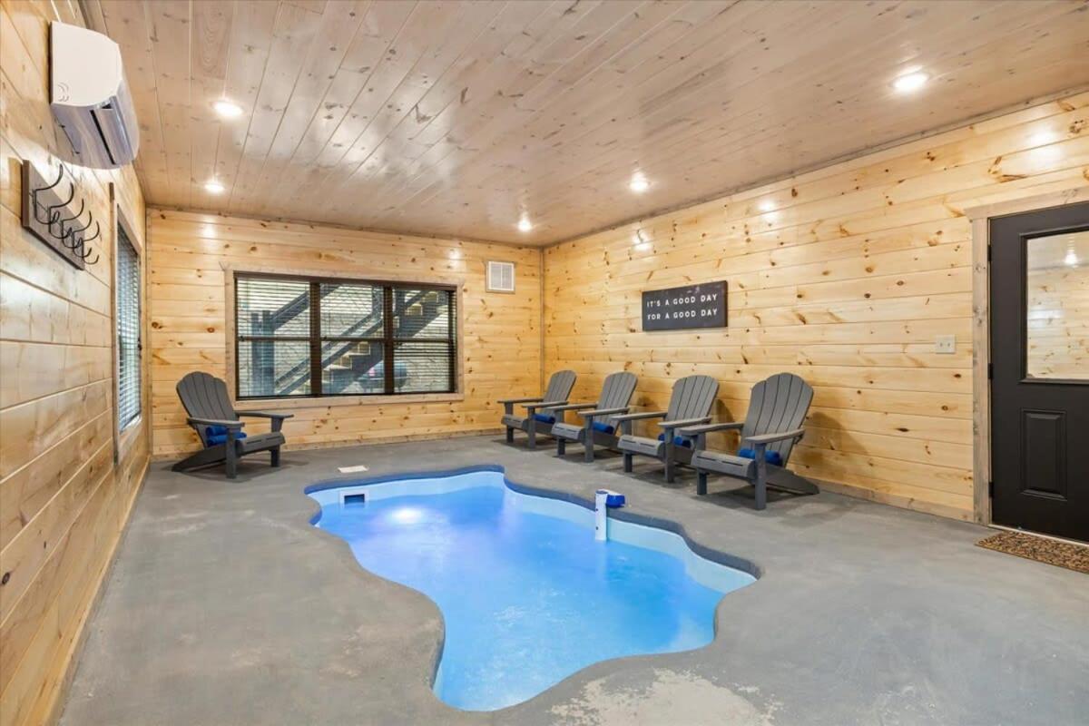 Holiday home New 8br Pool W Hot Tub & Arcade Hl