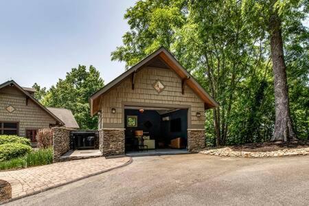 Holiday home Mountain House Gatlinburg