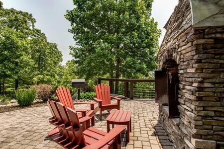 Mountain House * Gatlinburg