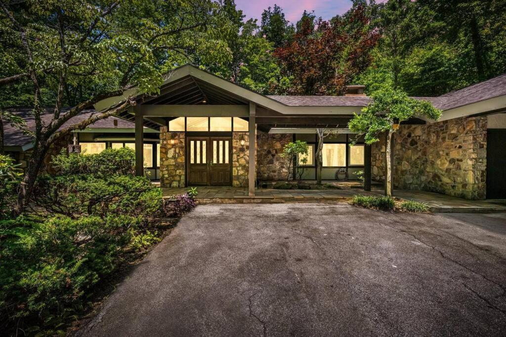 Bourbon Hollow With Hot Tub And Pool Game Only 5 Min To Downtown Gatlinburg
