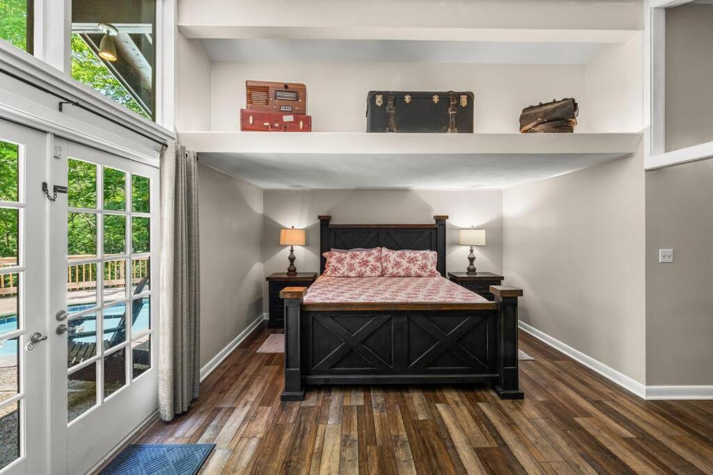 Bourbon Hollow With Hot Tub And Pool Game Only 5 Min To Downtown Holiday home *