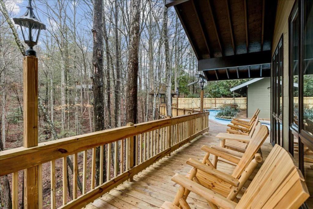 Bourbon Hollow With Hot Tub And Pool Game Only 5 Min To Downtown Holiday home