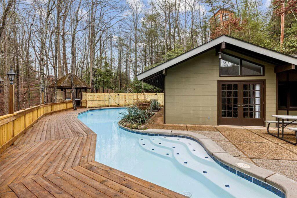 Bourbon Hollow With Hot Tub And Pool Game Only 5 Min To Downtown Holiday home *