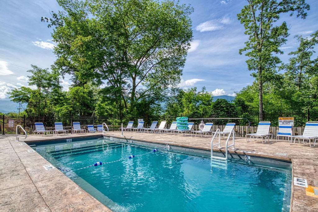 Holiday home Mountain Jewel, Hot Tub, Theater Room, 1089 Free Tickets Each Paid Day, Dollywood And More! *