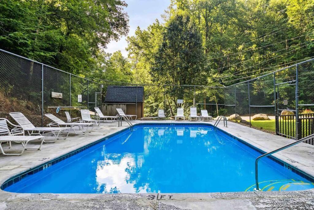 Holiday home Beautiful With Fireplace And Large Game *