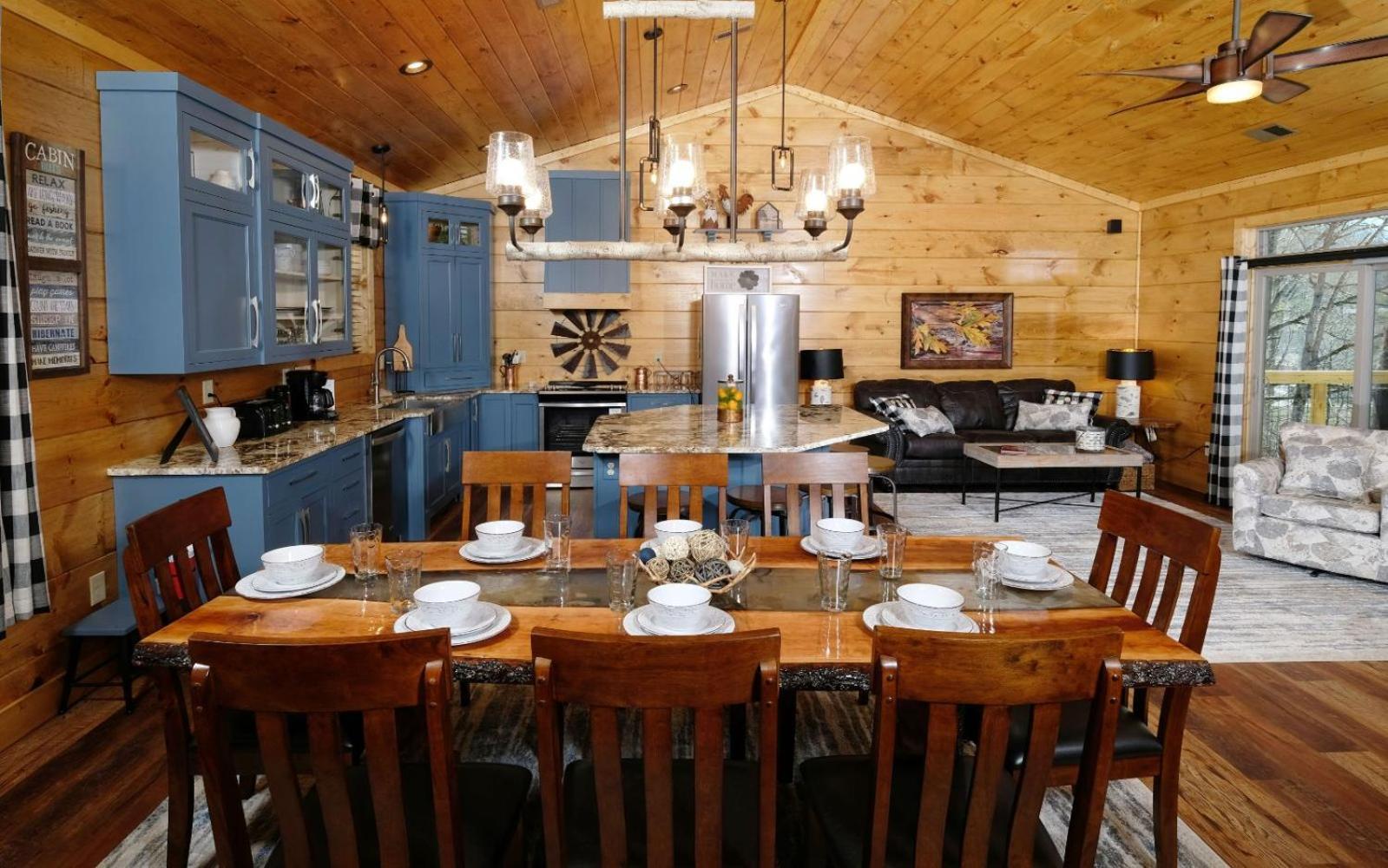 Holly Ridge Hideaway Villa